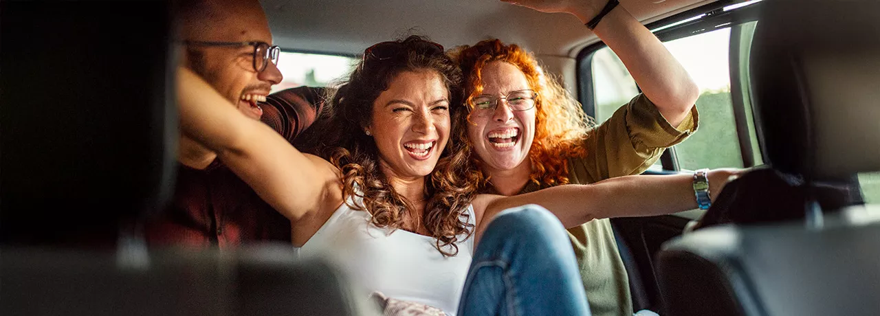 ragazzi-felici-grazie-al-welfare-aziendale-2025 