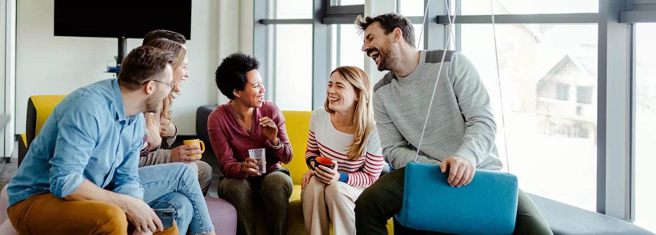 dipendenti-felici-premio-buoni-acquisto