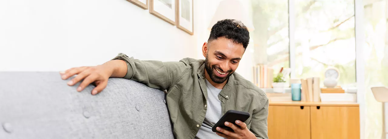 Welfare-metalmeccanici-2026-dipendente-felice 