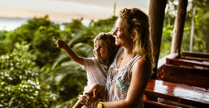 dipendente-felice-grazie-al-premio-di-produzione