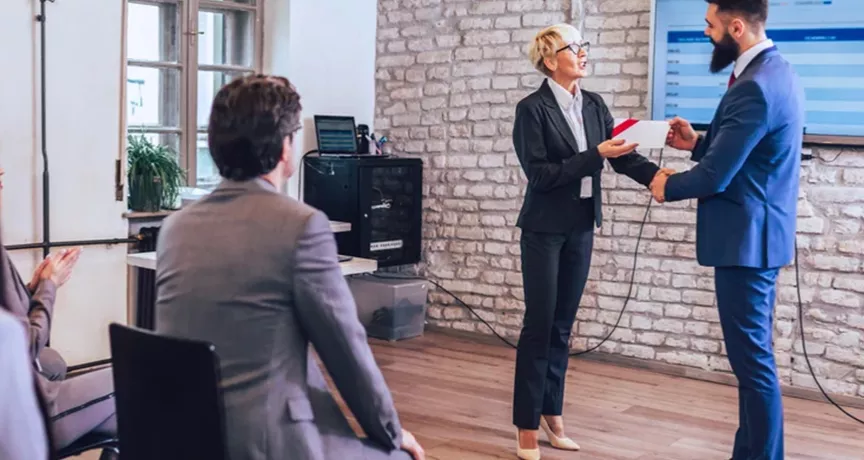 Premi aziendali e employee retention: quali scegliere?