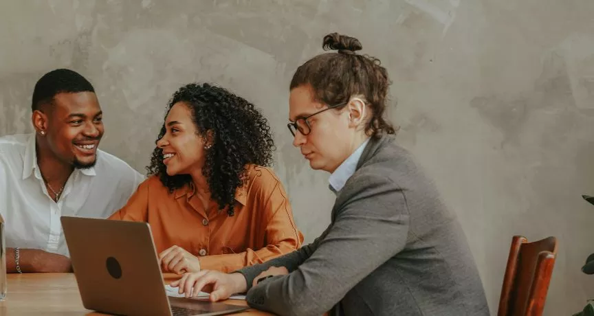 Dipendenti al lavoro, cultura organizzativa positiva