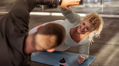 dipendenti-felici-in-palestra